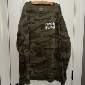 North Swell Camo Crewneck Sweatshirt Mystic CT L